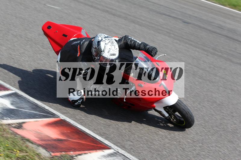 /Archiv-2022/06 15.04.2022 Speer Racing ADR/Gruppe rot/7